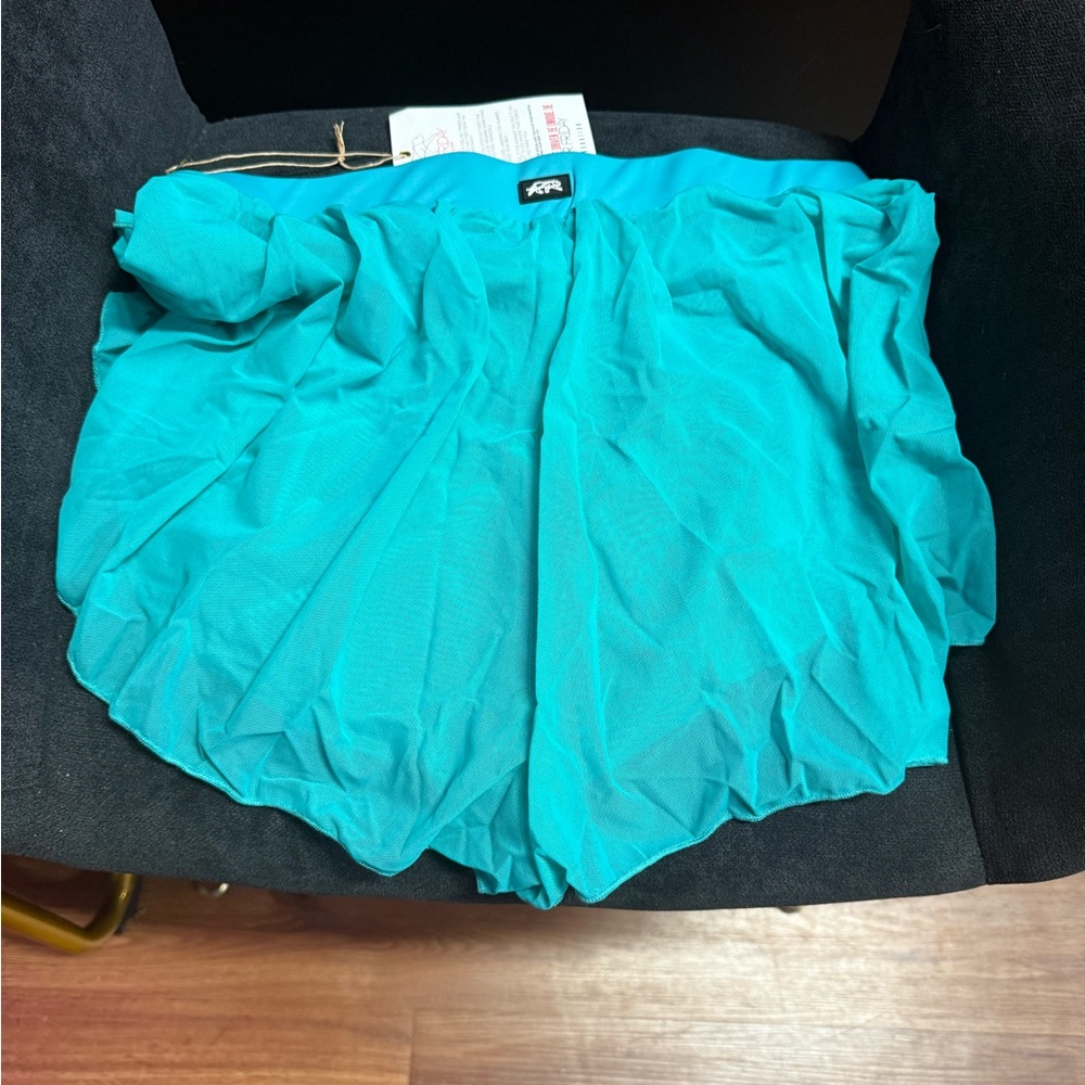 Tiger Friday Adult Large petal Shorts - macaw